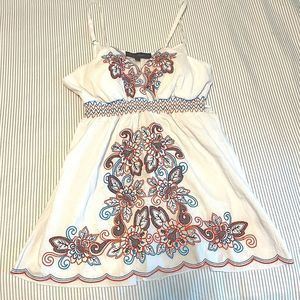 Ladies Embroidery Top Large